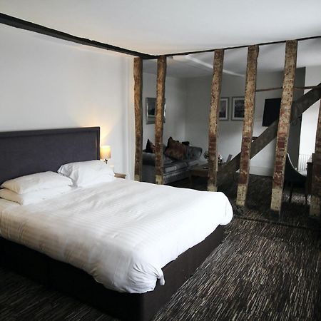 The Saracens Head Hotel Great Dunmow Exteriör bild