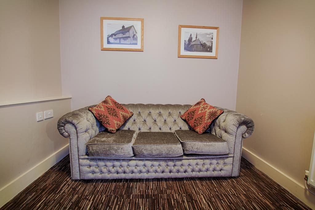 The Saracens Head Hotel Great Dunmow Exteriör bild