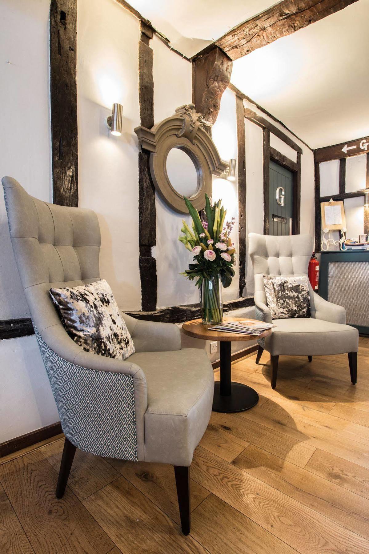 The Saracens Head Hotel Great Dunmow Exteriör bild